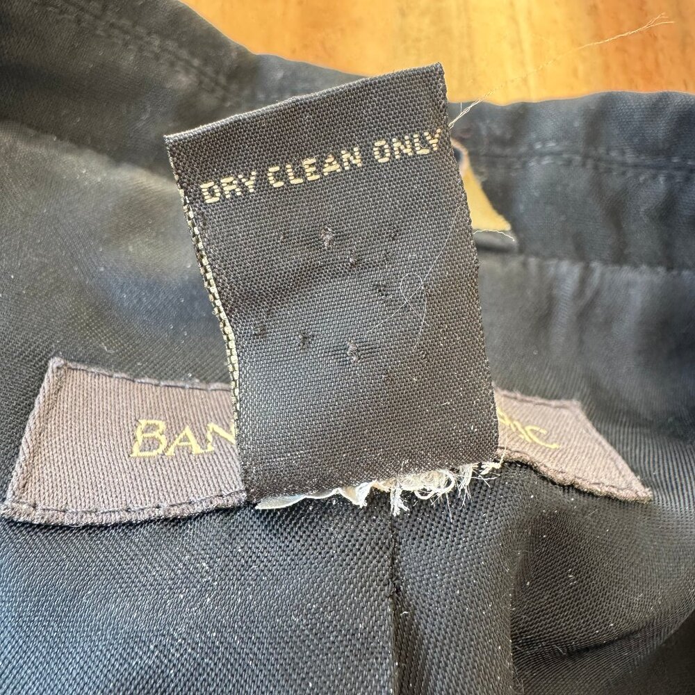 Banana Republic black blazer - Picture 5 of 5